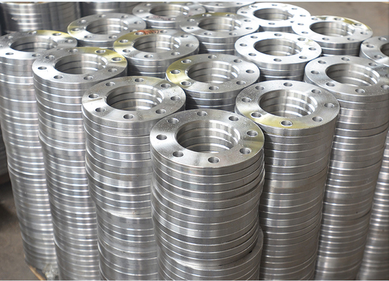 Pn16 Flat Face Carbon Steel Forged Flange And Pipe Fittings Anti Rust Oil