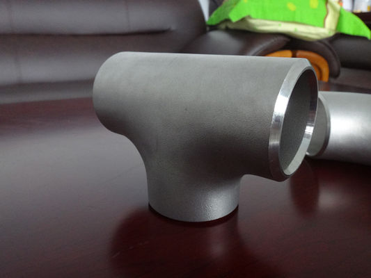 64'' Pipeline BW Stainless Steel Pipe Tee Carbon Steel Straight Tee Fitting